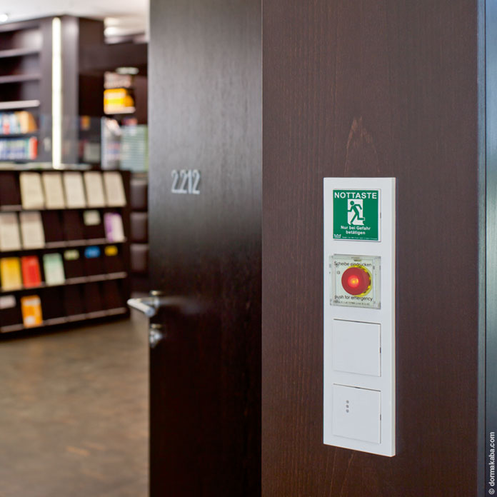 r vor Bibliotheksraum